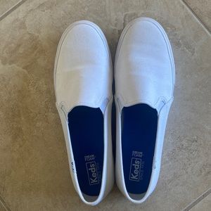 Keds white sneakers. Size 11
